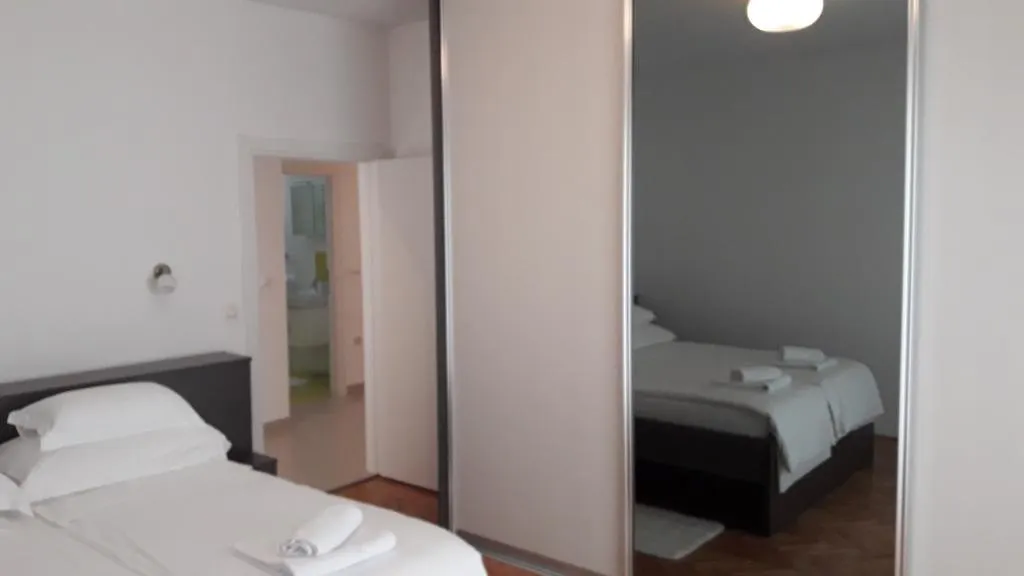 Apartment Villa-Apartments Karmel Kastela Croatia