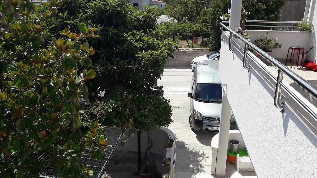 Villa-Apartments Karmel Kastela